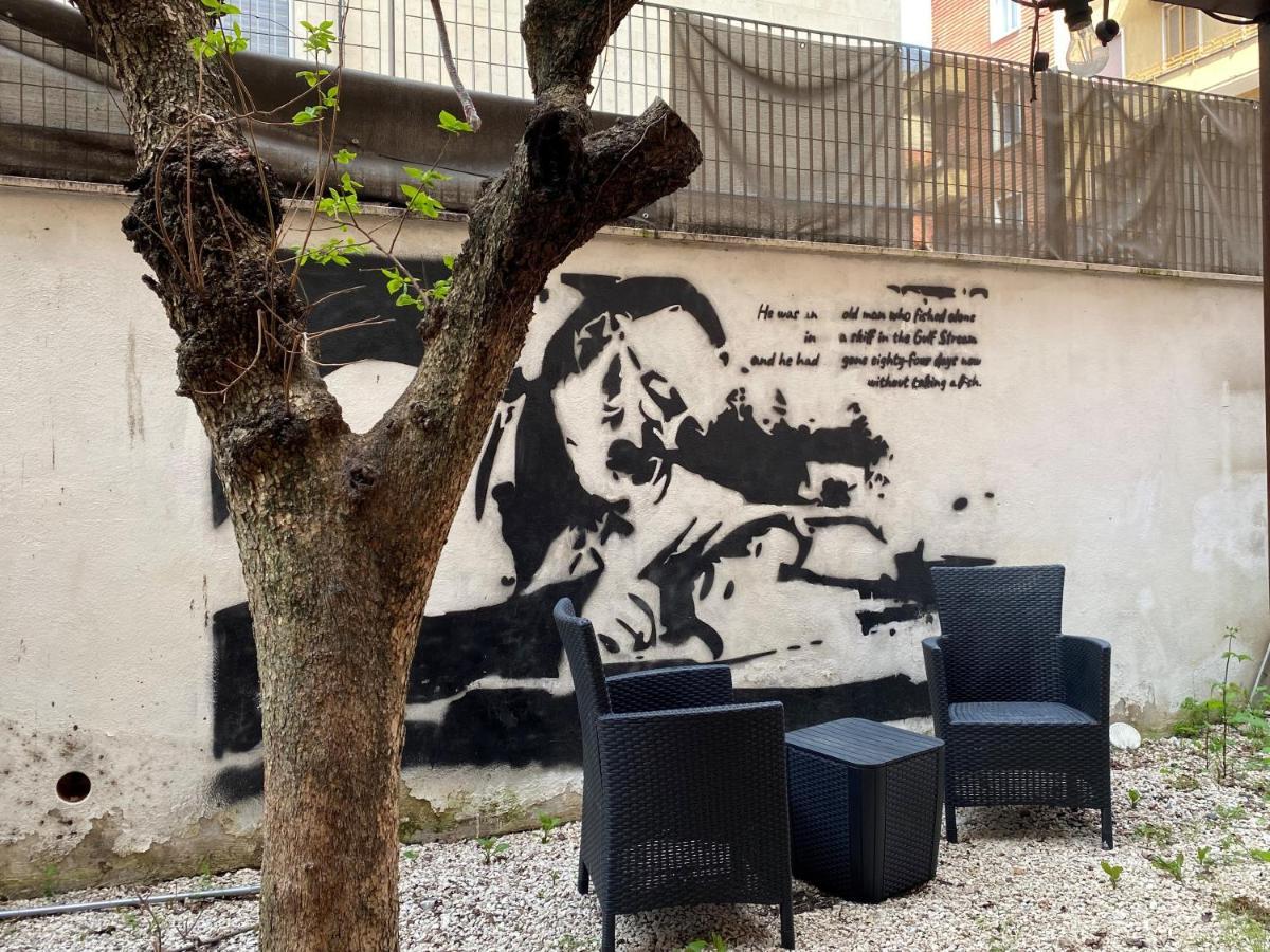 Hemingway Apartment At Vatican Рим Екстериор снимка